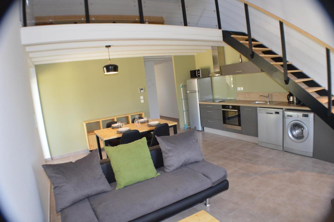 Le Clos Des Taulelles Gite Le Figuier Saint-Privat-de-Champclos Exteriör bild