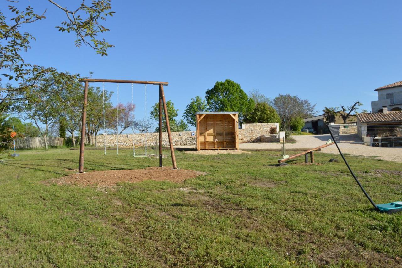 Le Clos Des Taulelles Gite Le Figuier Saint-Privat-de-Champclos Exteriör bild