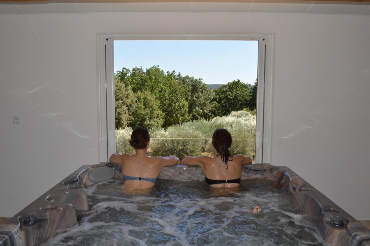 Le Clos Des Taulelles Gite Le Figuier Saint-Privat-de-Champclos Exteriör bild