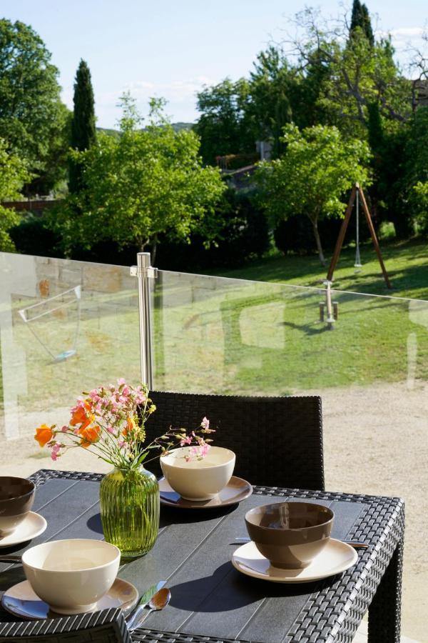 Le Clos Des Taulelles Gite Le Figuier Saint-Privat-de-Champclos Exteriör bild