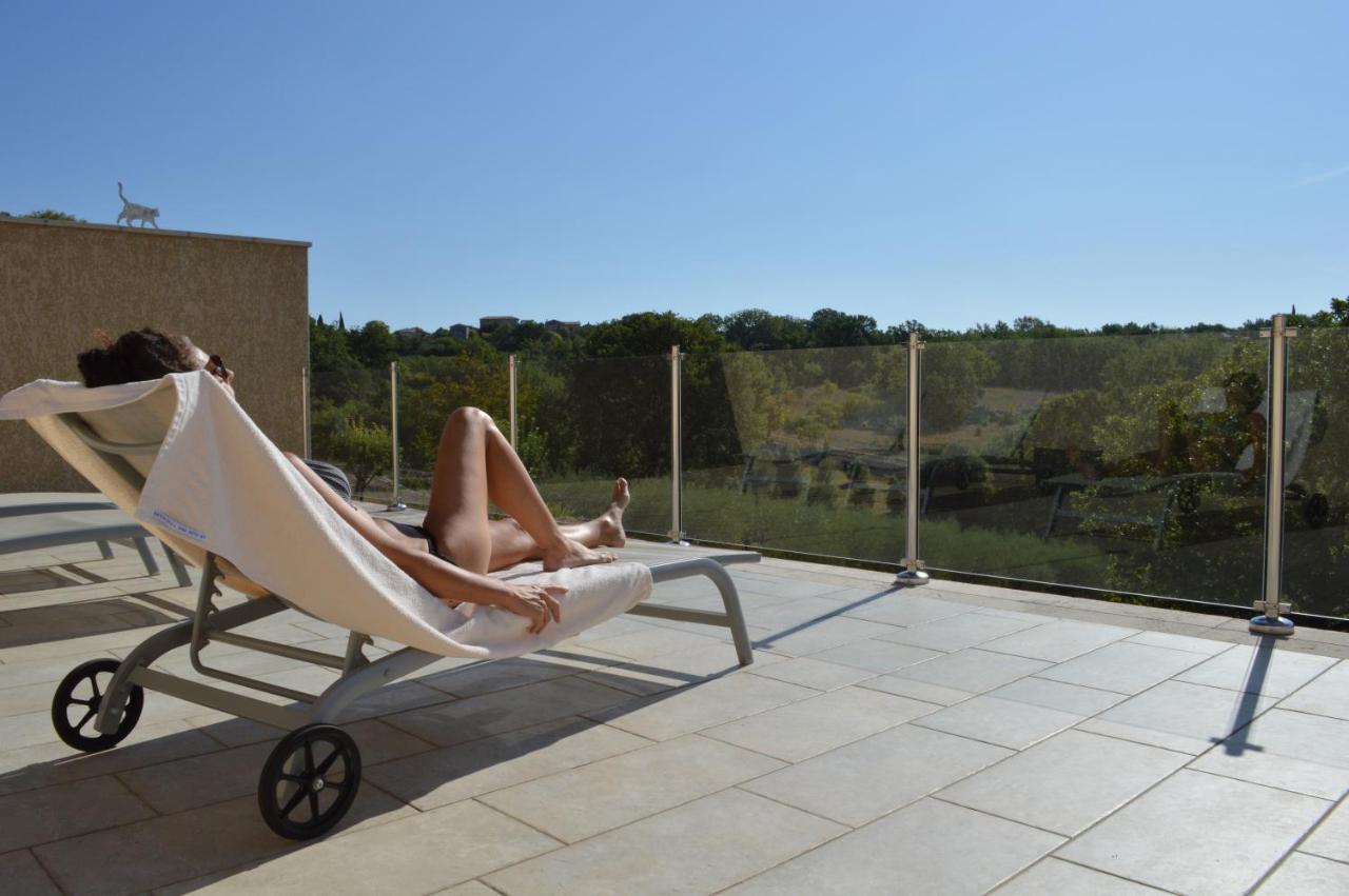 Le Clos Des Taulelles Gite Le Figuier Saint-Privat-de-Champclos Exteriör bild